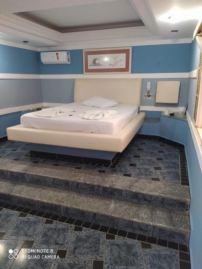 Bhaus Motel Marília Eksteriør bilde